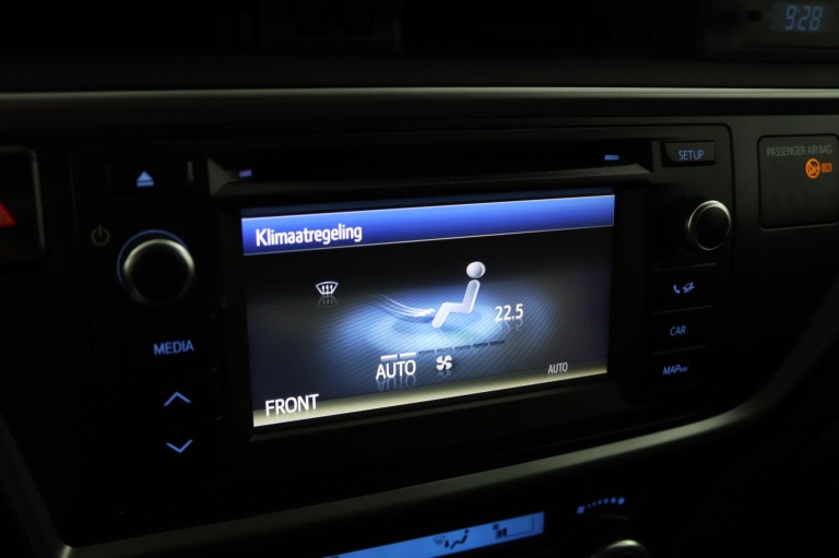 Toyota Auris Touring Sports - 1.8 Hybrid 44