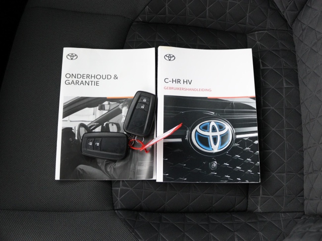 Toyota C-HR - 1.8 Hybrid Style