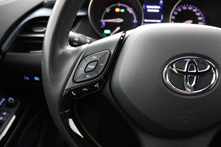 Toyota C-HR - 1.8 Hybrid Style 19