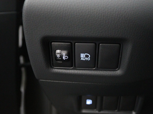 Toyota C-HR - 1.8 Hybrid Style