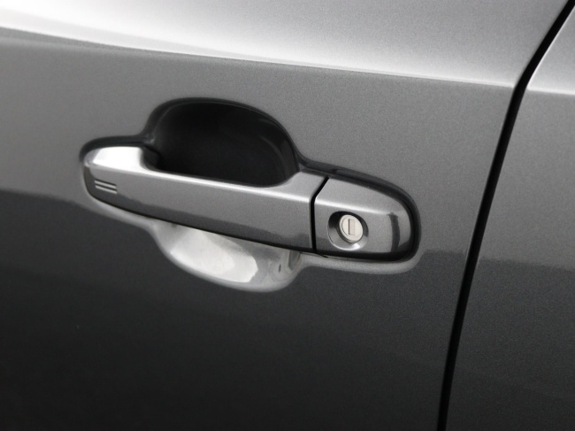 Toyota C-HR - 1.8 Hybrid Style