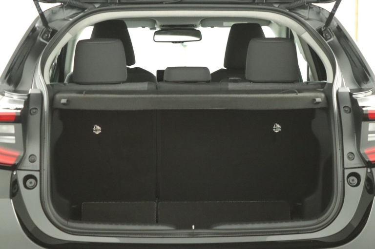 Toyota Yaris - 1.5 Hybrid 115 First Edition 23