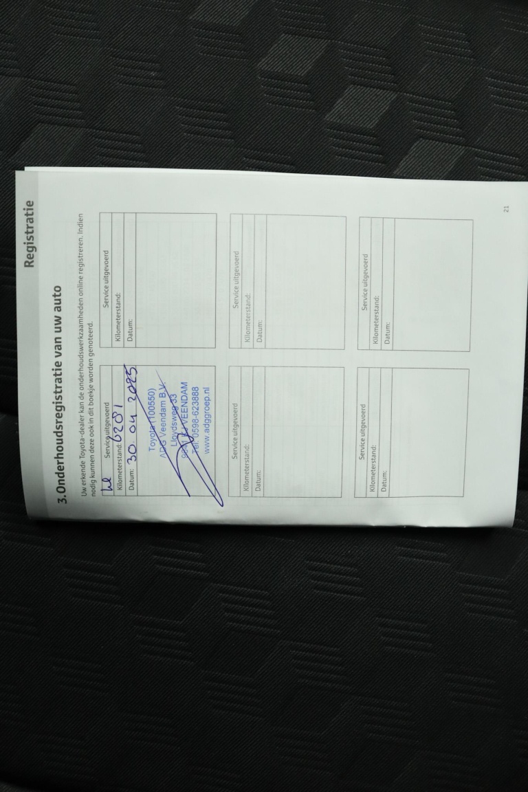 Toyota Yaris - 1.5 Hybrid 115 First Edition 68