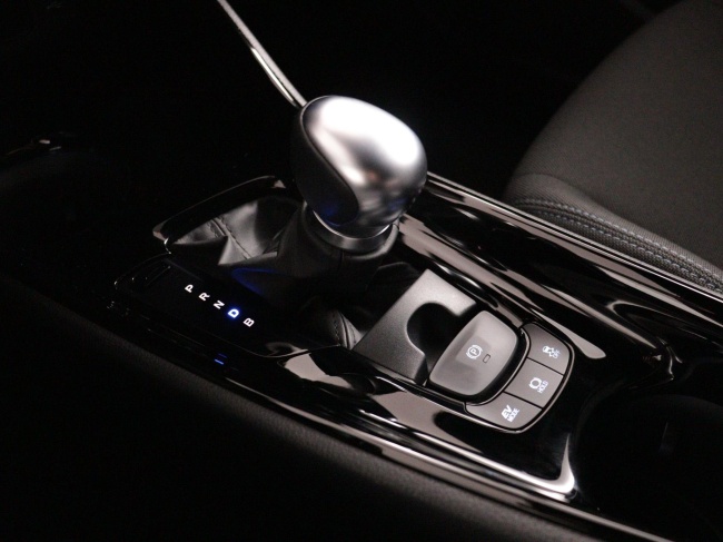 Toyota C-HR - 1.8 Hybrid Bi-Tone Plus