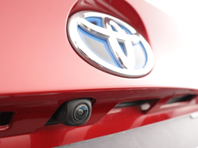 Toyota C-HR - 1.8 Hybrid Bi-Tone Plus