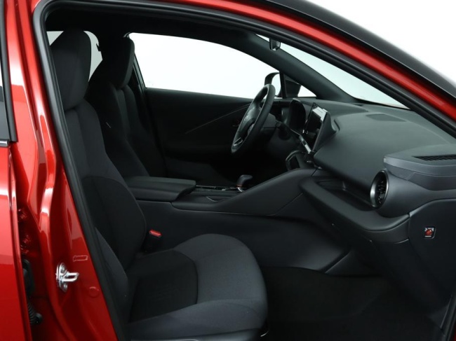 Toyota C-HR - 1.8 Hybrid 140 Dynamic