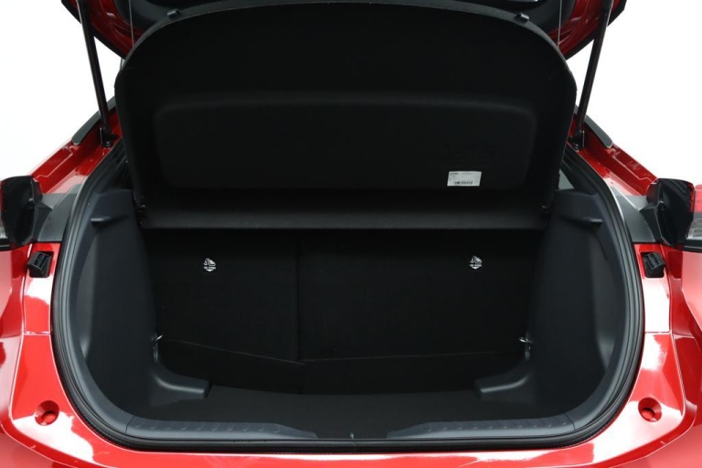 Toyota C-HR - 1.8 Hybrid 140 Dynamic 23