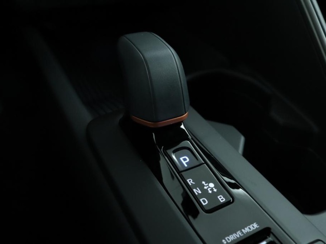 Toyota C-HR - 1.8 Hybrid 140 Dynamic