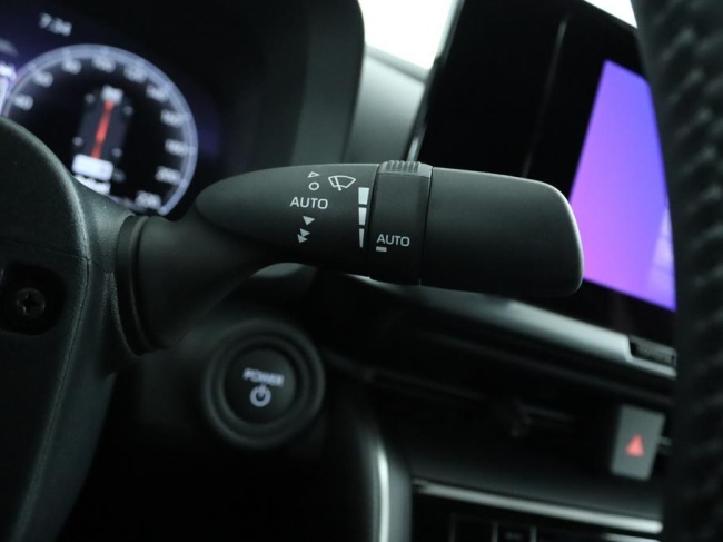 Toyota C-HR - 1.8 Hybrid 140 Dynamic