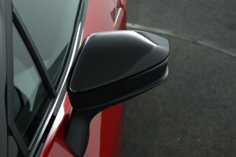 Toyota C-HR - 1.8 Hybrid 140 Dynamic 40