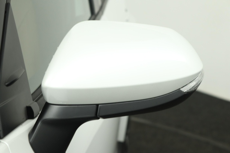 Toyota Yaris Cross - 1.5 Hybrid 115 Dynamic 36