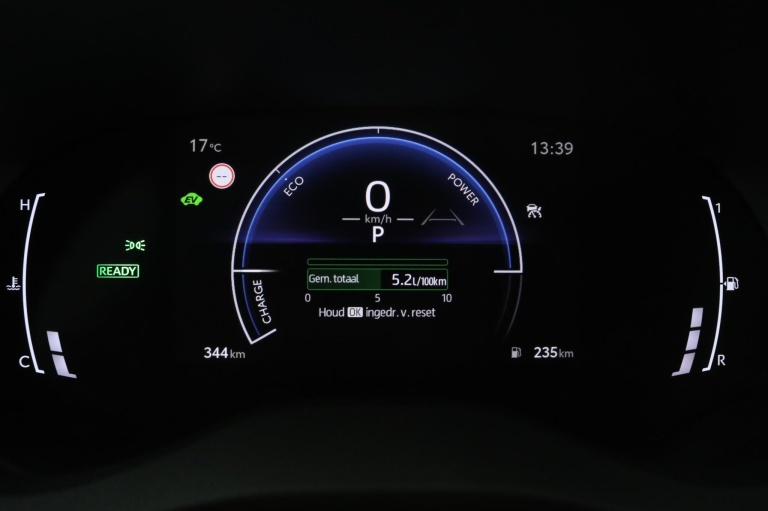 Toyota Yaris Cross - 1.5 Hybrid 115 Dynamic 44