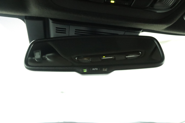 Toyota Yaris Cross - 1.5 Hybrid 115 Dynamic 61