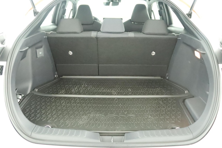 Toyota C-HR - 2.0 Plug-in Hybrid 220 ADG Limited Edition 24