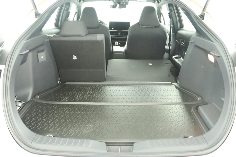 Toyota C-HR - 2.0 Plug-in Hybrid 220 ADG Limited Edition 25