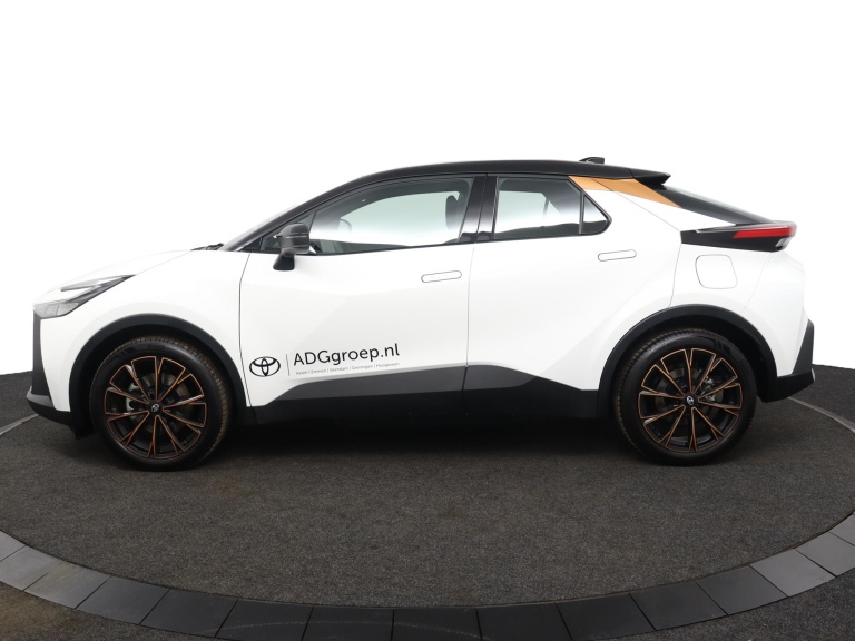 Toyota C-HR - 2.0 Plug-in Hybrid 220 ADG Limited Edition 3