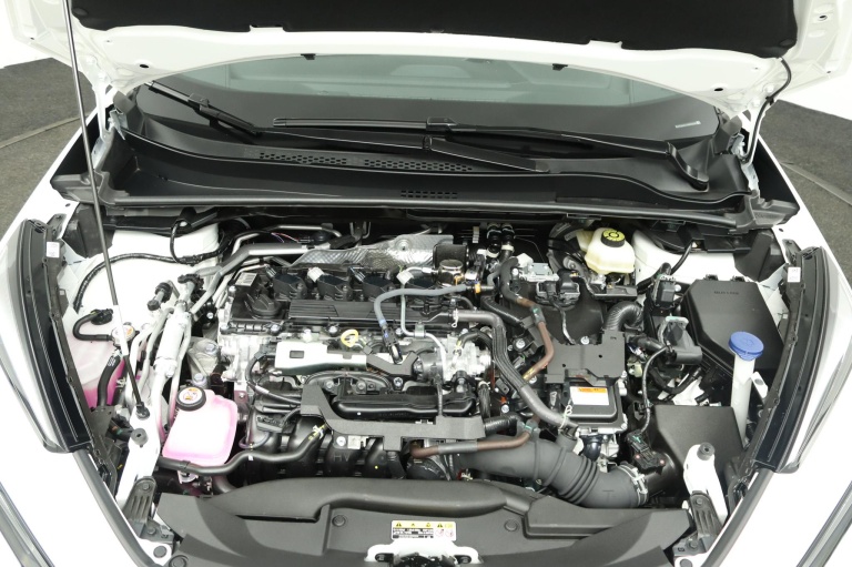 Toyota C-HR - 2.0 Plug-in Hybrid 220 ADG Limited Edition 36