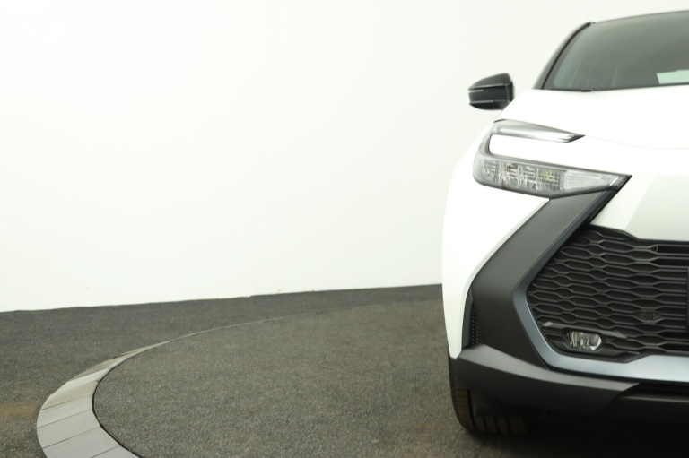 Toyota C-HR - 2.0 Plug-in Hybrid 220 ADG Limited Edition 37