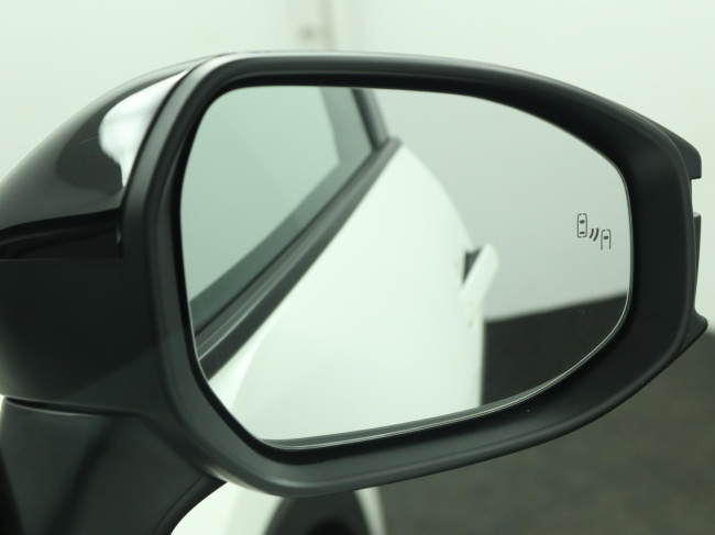 Toyota C-HR - 2.0 Plug-in Hybrid 220 ADG Limited Edition