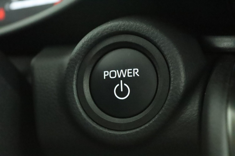 Toyota C-HR - 2.0 Plug-in Hybrid 220 ADG Limited Edition 46