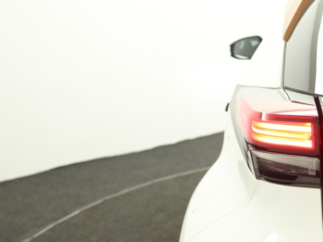 Toyota C-HR - 2.0 Plug-in Hybrid 220 ADG Limited Edition