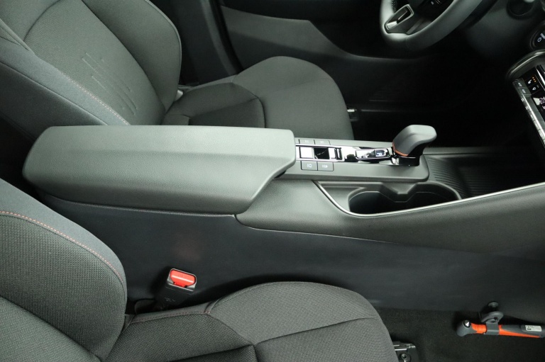 Toyota C-HR - 2.0 Plug-in Hybrid 220 ADG Limited Edition 66