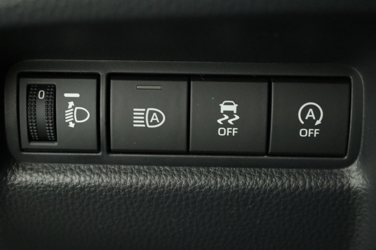 Toyota Aygo X - 1.0 VVT-i MT Play 29