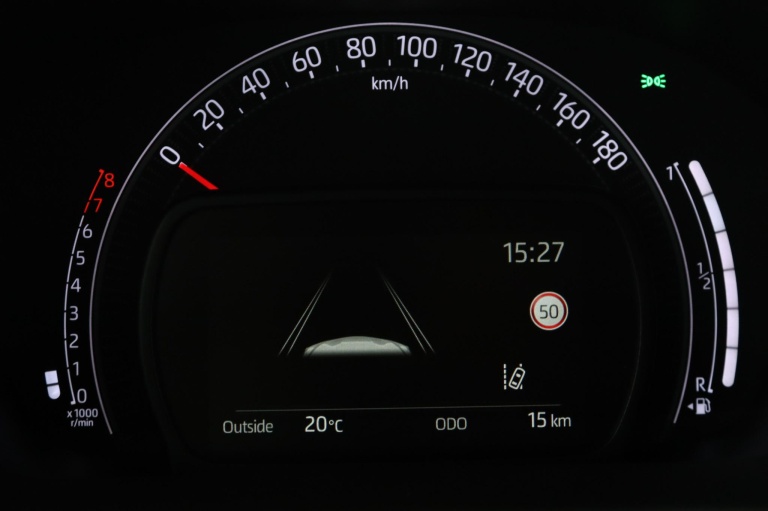 Toyota Aygo X - 1.0 VVT-i MT Play 43