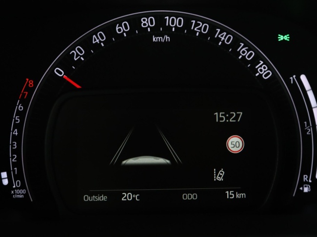 Toyota Aygo X - 1.0 VVT-i MT Play