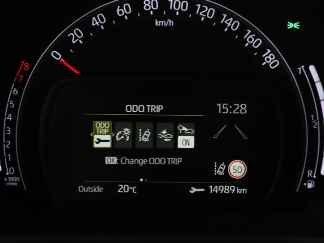 Toyota Aygo X - 1.0 VVT-i MT Play