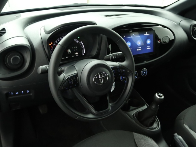 Toyota Aygo X - 1.0 VVT-i MT Play