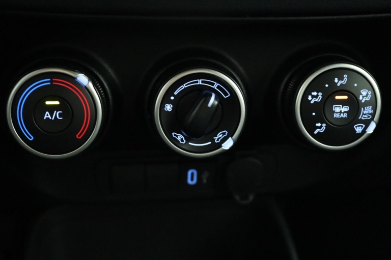 Toyota Aygo X - 1.0 VVT-i MT Play 7