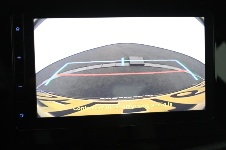 Toyota Aygo X - 1.0 VVT-i MT Play 9