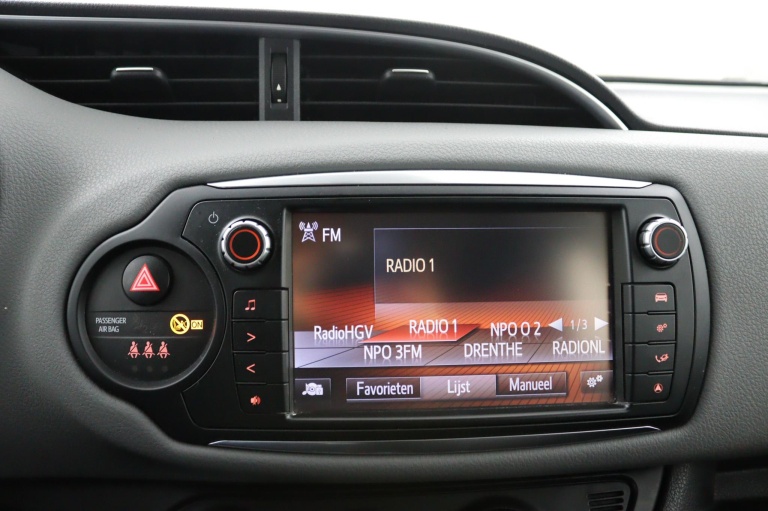 Toyota Yaris - 1.0 VVT-i Aspiration 15