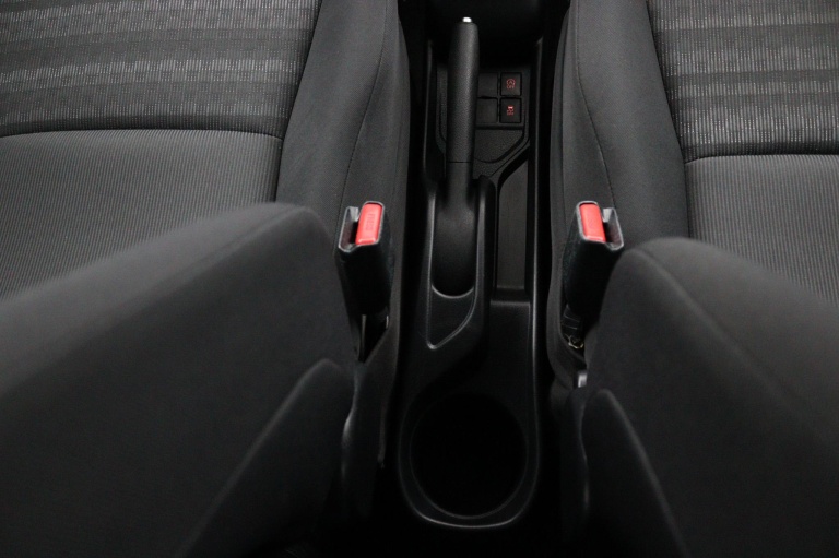 Toyota Yaris - 1.0 VVT-i Aspiration 26