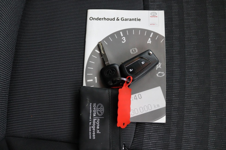 Toyota Yaris - 1.0 VVT-i Aspiration 27