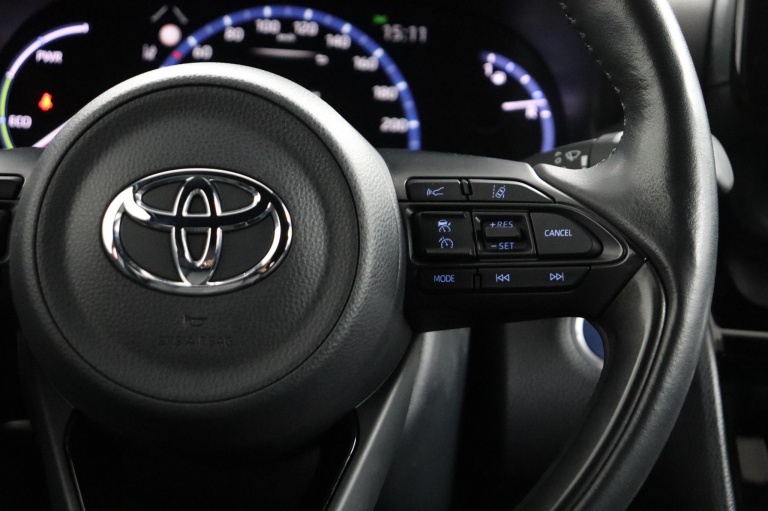 Toyota Yaris Cross - 1.5 Hybrid Adventure AWD 21