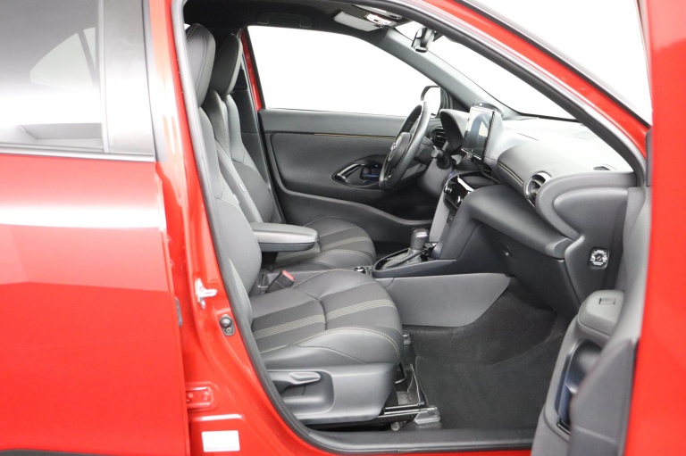 Toyota Yaris Cross - 1.5 Hybrid Adventure AWD 22