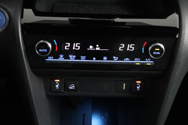 Toyota Yaris Cross - 1.5 Hybrid Adventure AWD 7