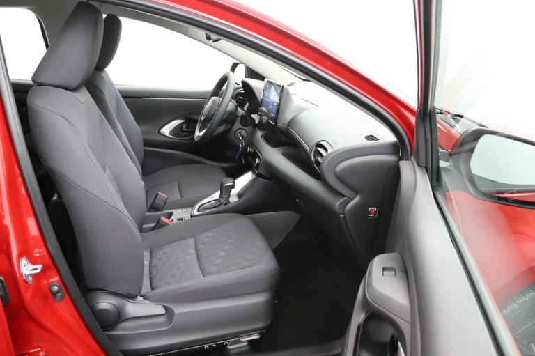 Toyota Yaris - 1.5 Hybrid 115 Comfort 11