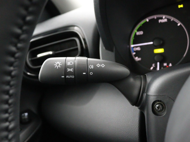 Toyota Yaris - 1.5 Hybrid 115 Comfort