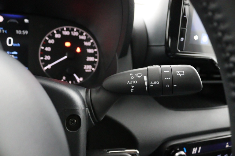 Toyota Yaris - 1.5 Hybrid 115 Comfort 21