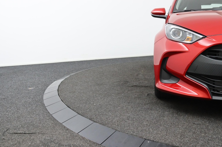 Toyota Yaris - 1.5 Hybrid 115 Comfort 32