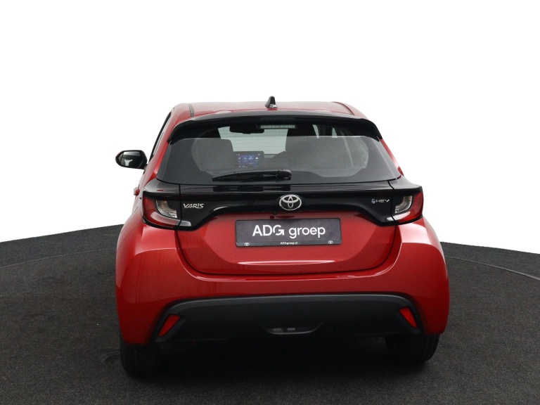 Toyota Yaris - 1.5 Hybrid 115 Comfort 8