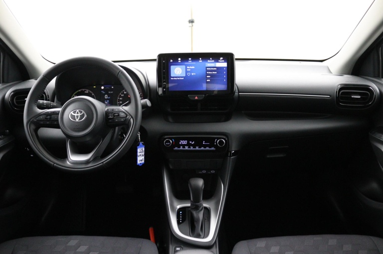 Toyota Yaris - 1.5 Hybrid 115 Comfort 10