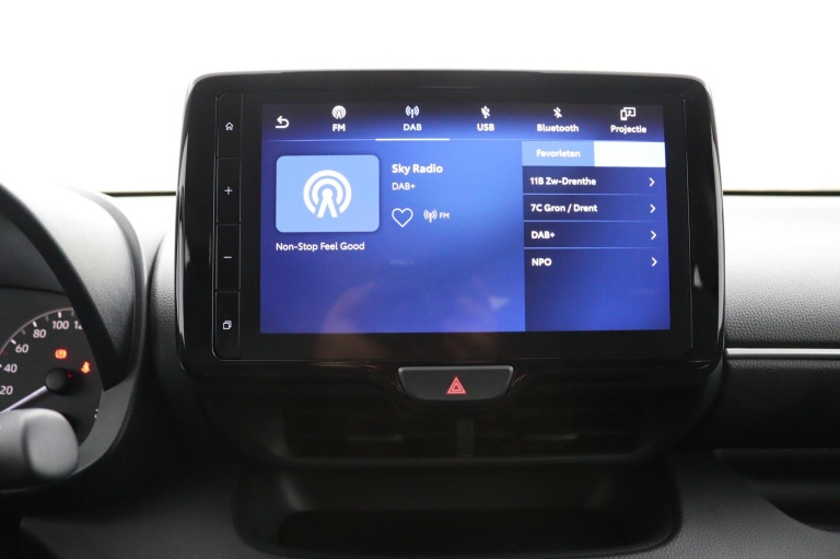 Toyota Yaris - 1.5 Hybrid 115 Comfort 15