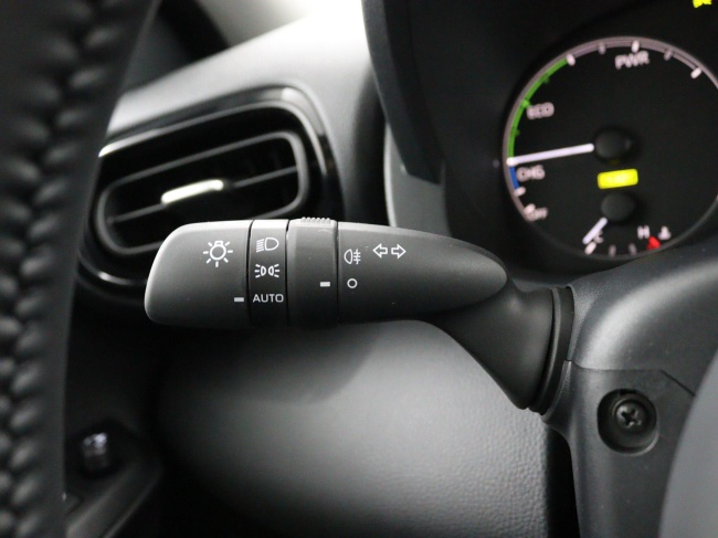 Toyota Yaris - 1.5 Hybrid 115 Comfort