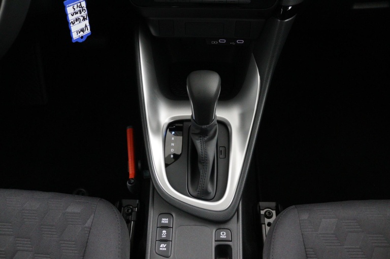 Toyota Yaris - 1.5 Hybrid 115 Comfort 23