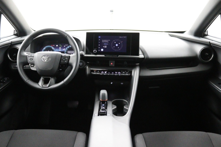 Toyota C-HR - 2.0 Plug-in Hybrid 220 Dynamic 10