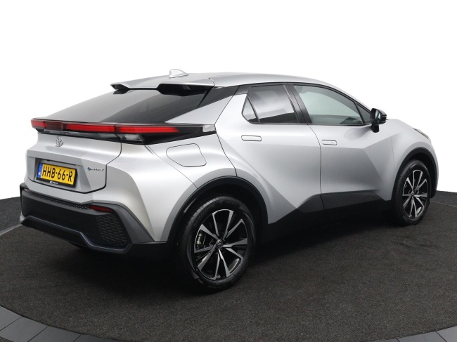 Toyota C-HR - 2.0 Plug-in Hybrid 220 Dynamic